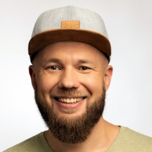 Олег Лихорад