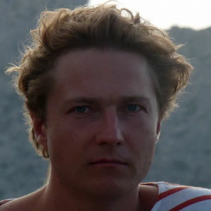 Максим Меркулов